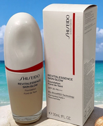 Shiseido Revitalessence Skin Glow Foundation SPF 30