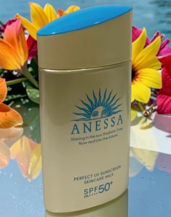 Shiseido Anessa Perfect UV Sunscreen Skincare Milk SPF50 - 60 ml/2 oz Exp 01/28