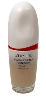Shiseido Revitalessence Skin Glow Foundation SPF 30 
