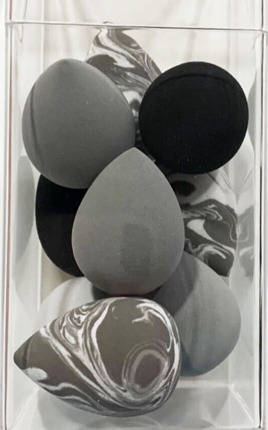 12 PC BEAUTY SPONGE SET NON LATEX ALLERGY FREE IN CLEAR ORGANIZER NEW IN BOX
