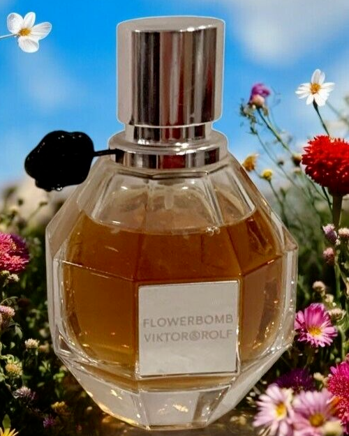Viktor & Rolf Flowerbomb 1.7oz Women's Eau de Parfum 2018 Version Discontinued