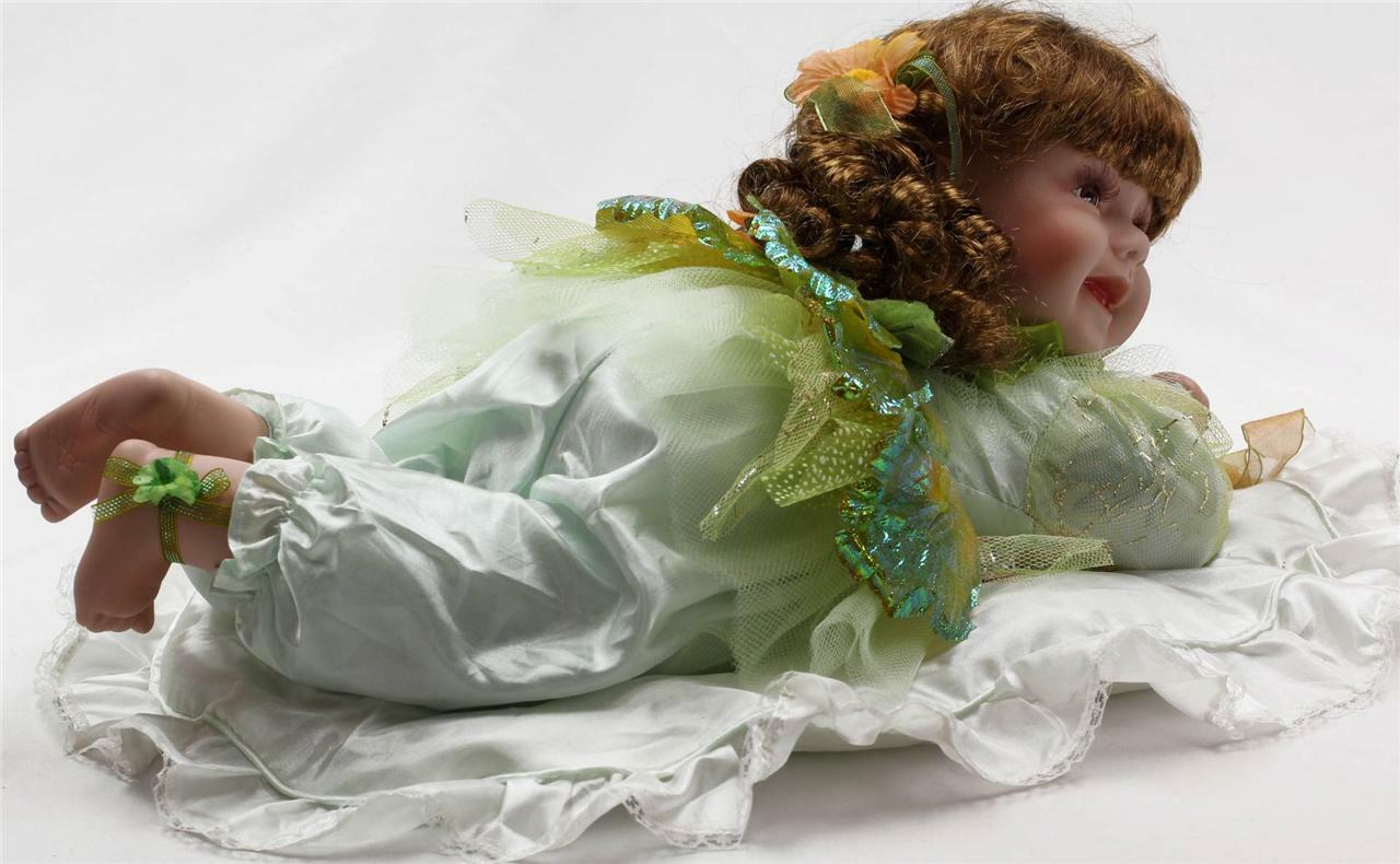 PORCELAIN BROWN HAIR CRAWLING FAIRY BABY 22" GREEN DRESS SILK BLANKET