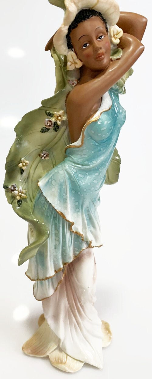 YOUNG AFRICAN AMERICAN WOMEN IN BLUE VINTAGE FIGURINE WITH LARGE LEAVES 12"