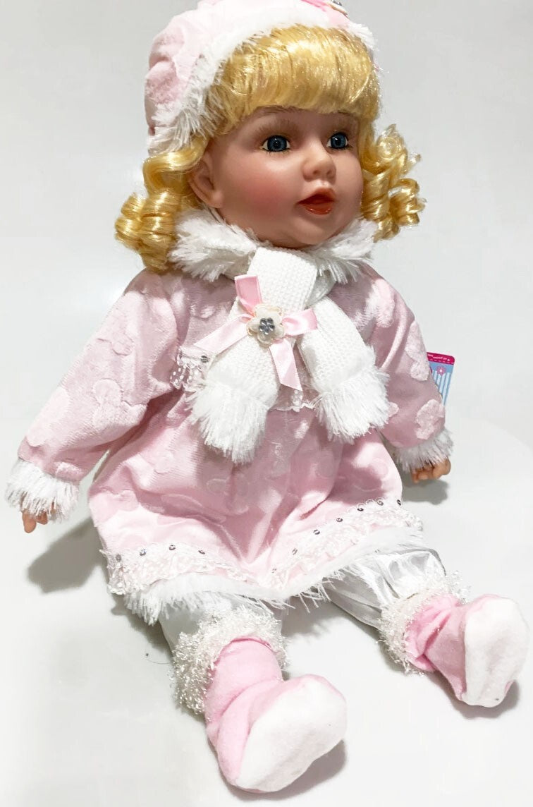 NEW VINYL ZOEY PLAY DOLL BLOND HAIR BLUE EYES  22" PINK/WITE  WINTER OUTFIT