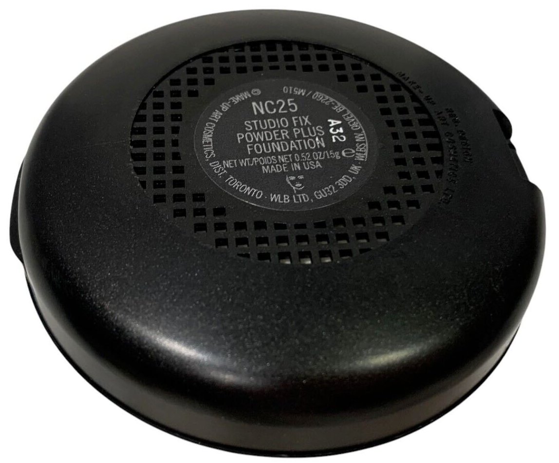 MAC Studio Fix Powder Plus Foundation Shade NC25 Full Size 15g / 0.52oz